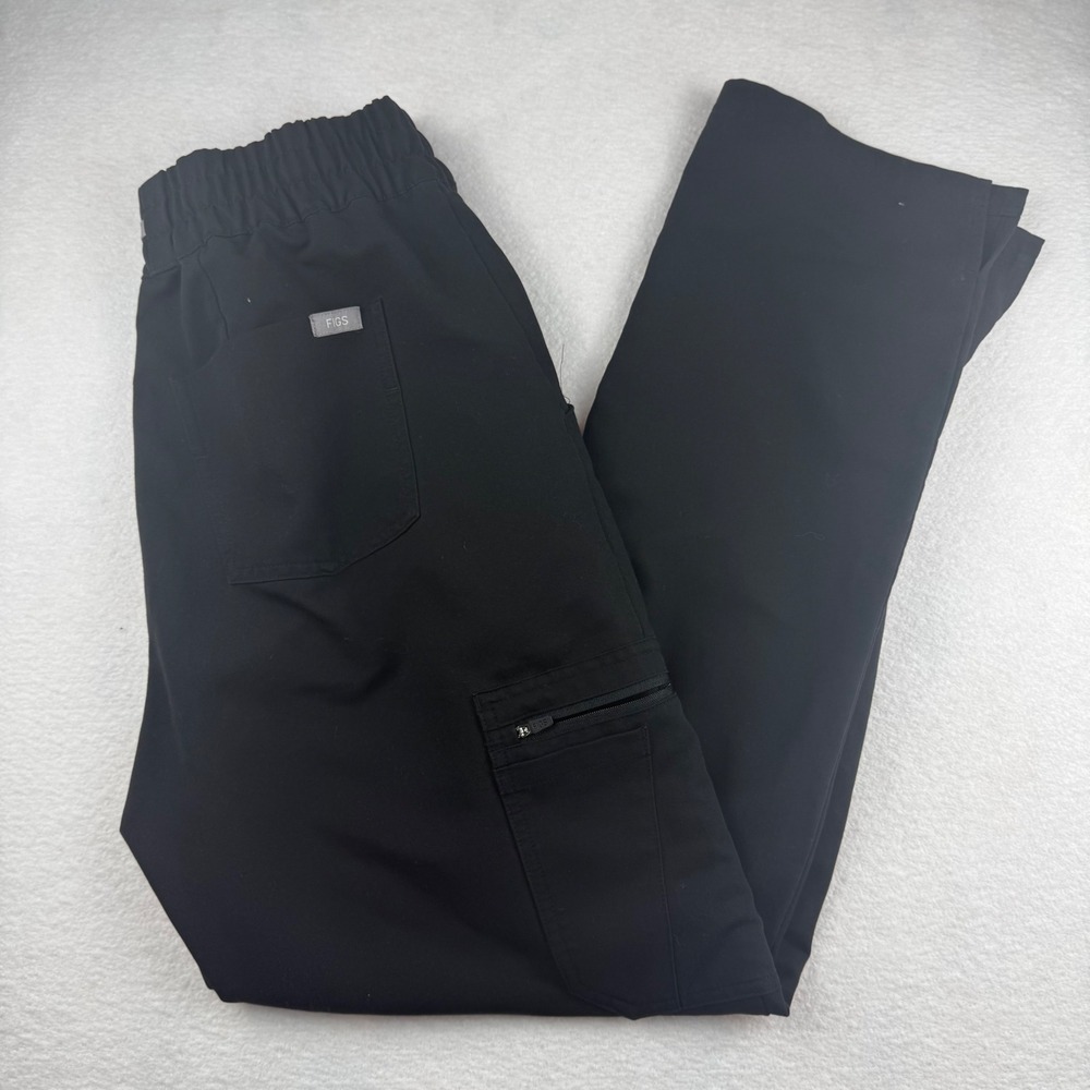 FIGS Technical Collection Black Cargo Scrub Pants Womens Medium W23SW2044